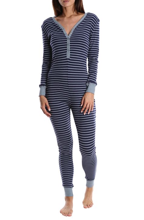 Women one piece pajama - Christmas Women One Piece Pajamas Fleece Plaid Onesie Sleepwear Zipper Jumpsuit with Pocket. 23. 50+ bought in past month. $4099. Save 5% with coupon (some sizes/colors) FREE delivery Tue, Nov 14. +33 colors/patterns. 